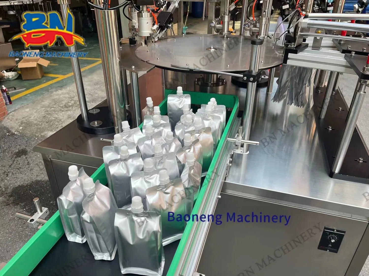 Automatic Liquid Spouted Pouch Packing Machine for Jelly Milk Sauce Filling Capping